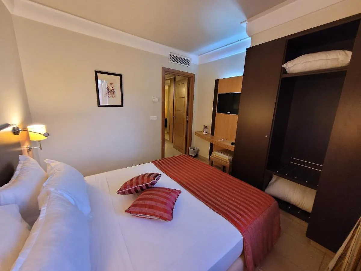 ***  Hotel Tiba Tunis Tunisia