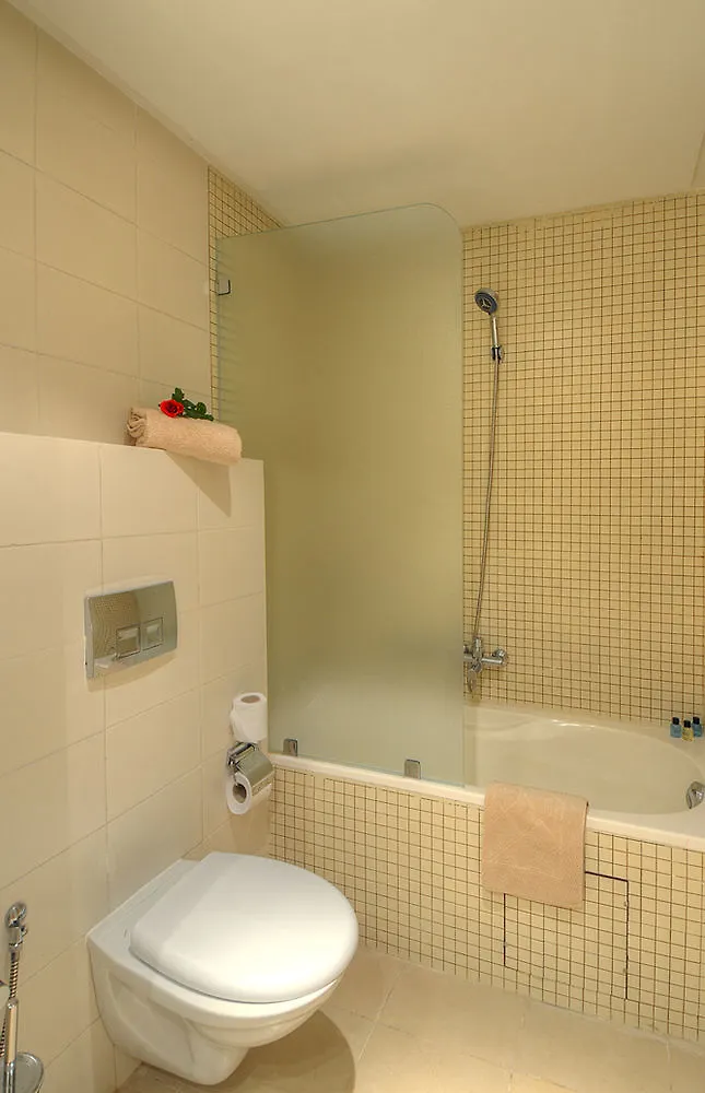 Hotel Tiba Tunis 3*,