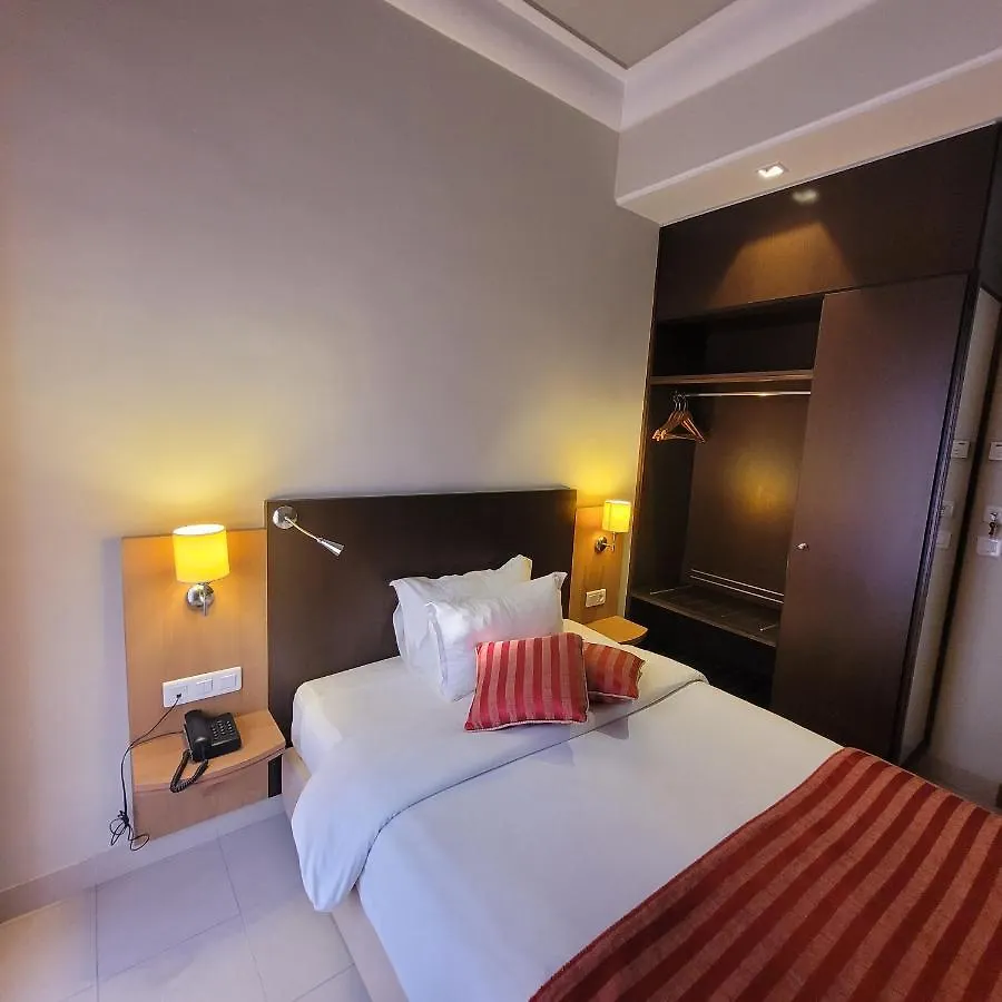 Hotel Tiba Tunis